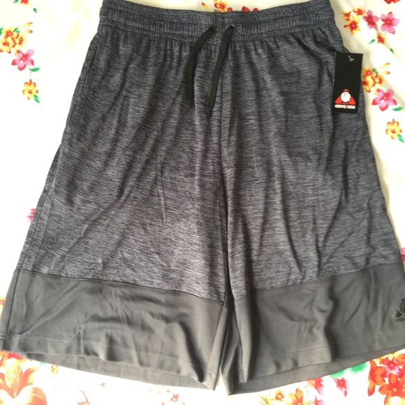 Above The Rim Grey Basketball Shorts (Size M) - Picture 1 of 6